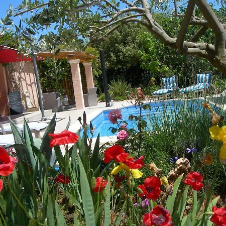 B&B Villa Les Tamaris Régusse Exteriör bild