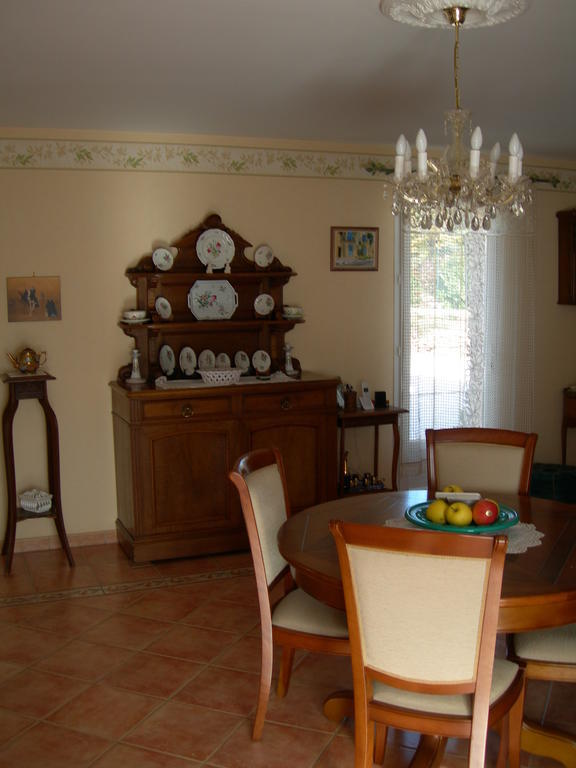 B&B Villa Les Tamaris Régusse Exteriör bild
