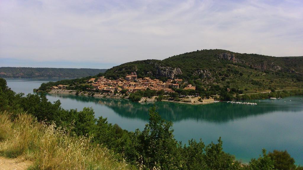 B&B Villa Les Tamaris Régusse Exteriör bild